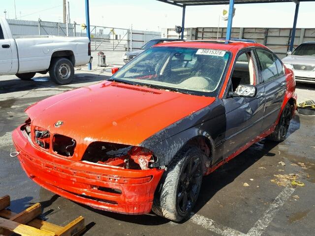 WBAAM5335XFR10372 - 1999 BMW 328I AUTOM RED photo 2