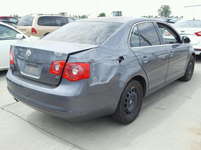 3VWRG71K85M623542 - 2005 VOLKSWAGEN NEW JETTA GRAY photo 4