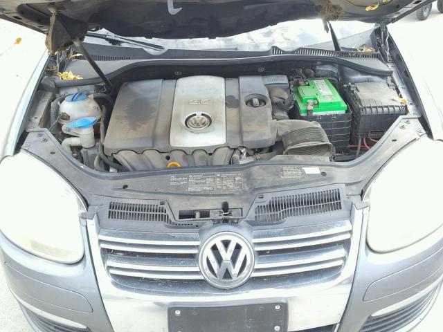 3VWRG71K85M623542 - 2005 VOLKSWAGEN NEW JETTA GRAY photo 7