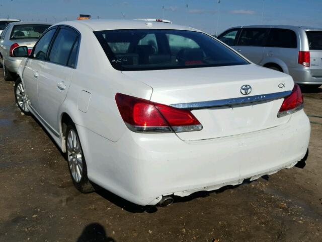 4T1BK3DB8CU446339 - 2012 TOYOTA AVALON BAS WHITE photo 3