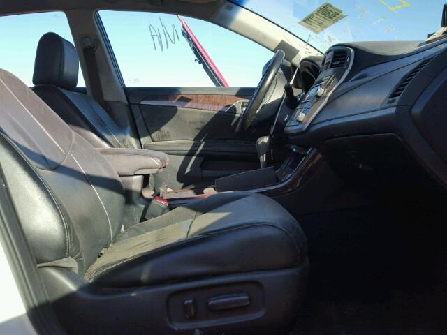 4T1BK3DB8CU446339 - 2012 TOYOTA AVALON BAS WHITE photo 5