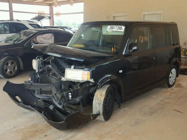 JTLKT324964074508 - 2006 SCION XB BLACK photo 2