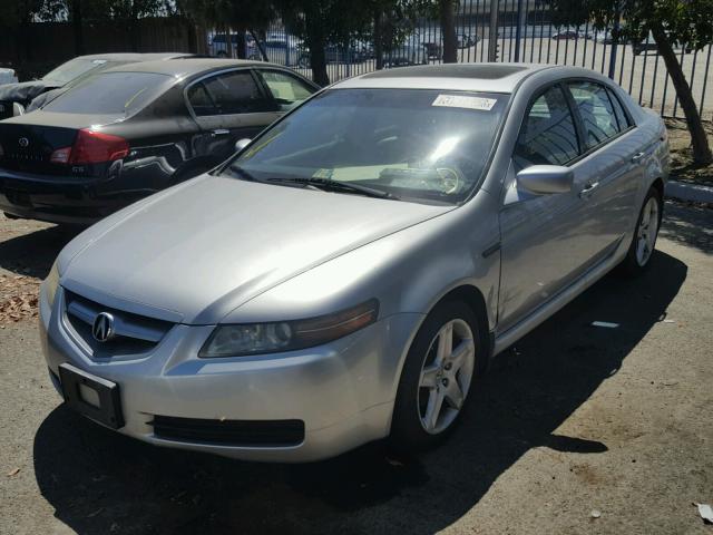 19UUA66276A052885 - 2006 ACURA 3.2TL SILVER photo 2