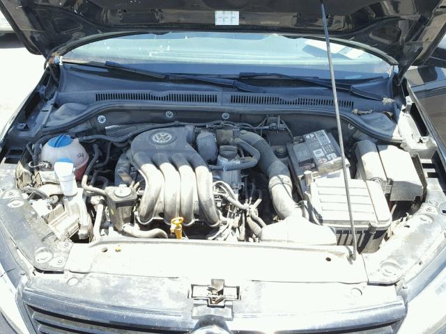 3VW2K7AJ8DM382376 - 2013 VOLKSWAGEN JETTA BASE Սև լուսանկար 7