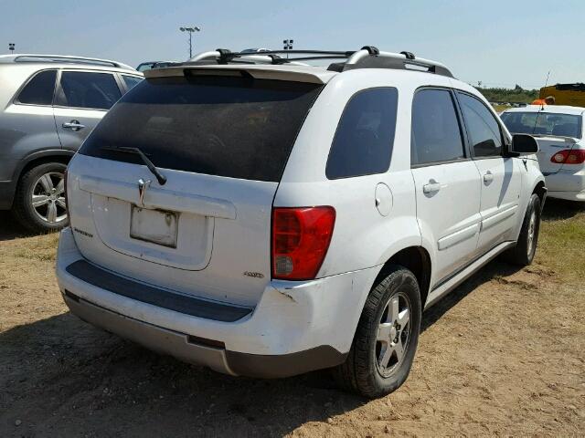 2CKDL73F166059956 - 2006 PONTIAC TORRENT WHITE photo 4