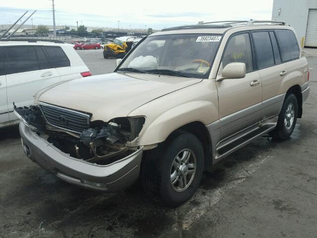 JTJHT00W423520733 - 2002 LEXUS LX TAN photo 2