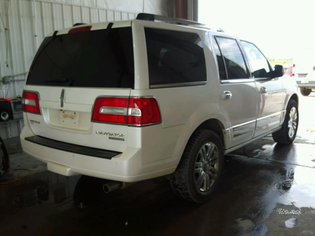 5LMJJ2J57AEJ05235 - 2010 LINCOLN NAVIGATOR WHITE photo 4