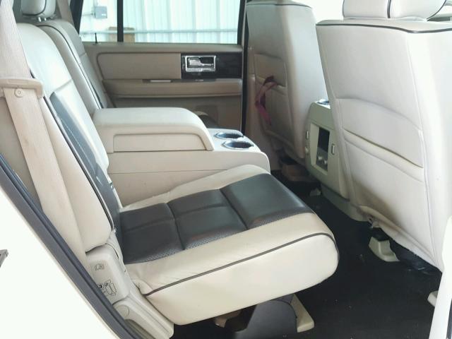 5LMJJ2J57AEJ05235 - 2010 LINCOLN NAVIGATOR WHITE photo 6