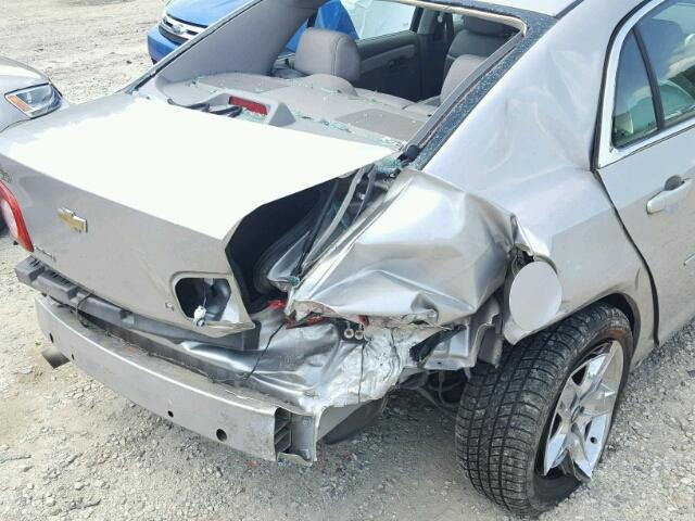 1G1ZH57B68F250574 - 2008 CHEVROLET MALIBU 1LT SILVER photo 9