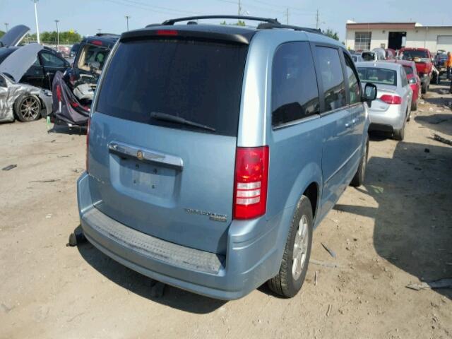 2A8HR54129R606338 - 2009 CHRYSLER TOWN & COU BLUE photo 4