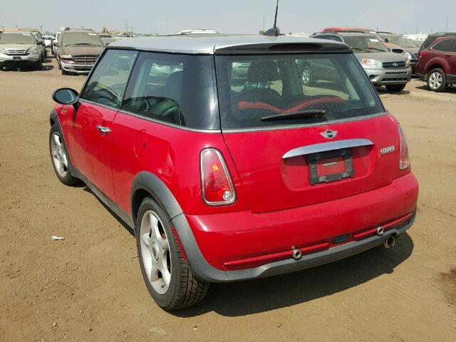 WMWRC33516TK15768 - 2006 MINI COOPER RED photo 3