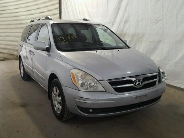 KNDMC233576043895 - 2007 HYUNDAI ENTOURAGE SILVER photo 1