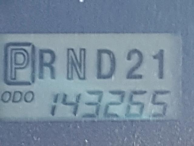 4F2CZ96103KM37268 - 2003 MAZDA TRIBUTE ES SILVER photo 8