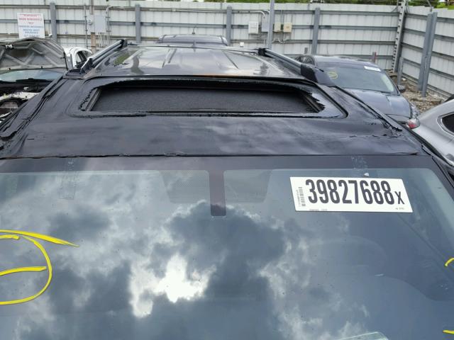 JTEBU5JR7H5471452 - 2017 TOYOTA 4RUNNER SR შავი ფოტო 9