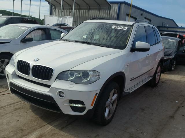 5UXZV8C58CL422887 - 2012 BMW X5 XDRIVE5 WHITE photo 2