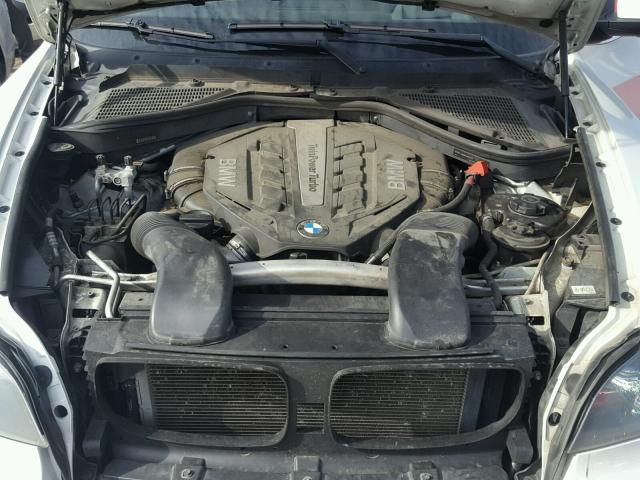 5UXZV8C58CL422887 - 2012 BMW X5 XDRIVE5 WHITE photo 7
