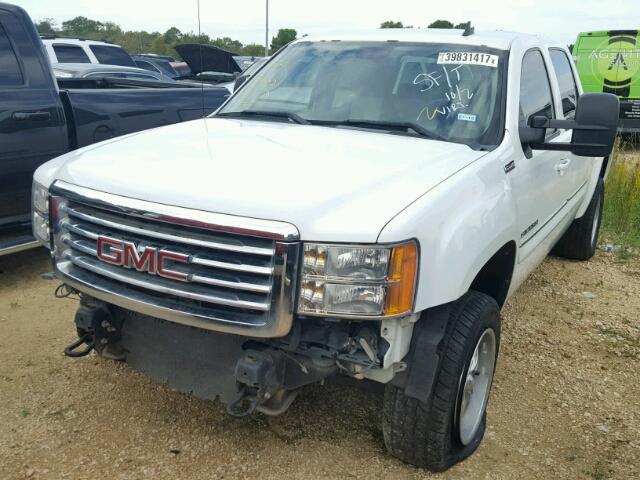 3GTP2WE36BG269388 - 2011 GMC SIERRA WHITE photo 2