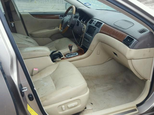 JTHBA30G755111268 - 2005 LEXUS ES 330 GOLD photo 5