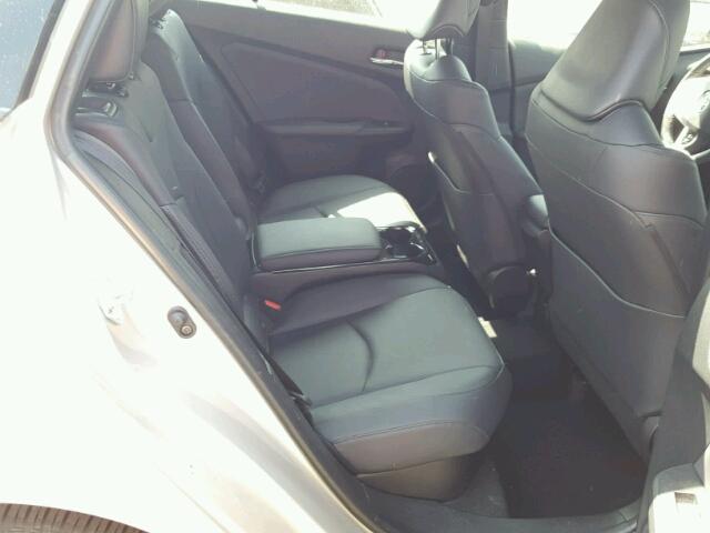 JTDKARFP4H3001791 - 2017 TOYOTA PRIUS PRIM ვერცხლისფერი ფოტო 6