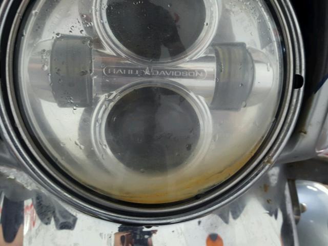 1HD1KEL14EB620182 - 2014 HARLEY-DAVIDSON FLHTK ELEC 银色 照片 16