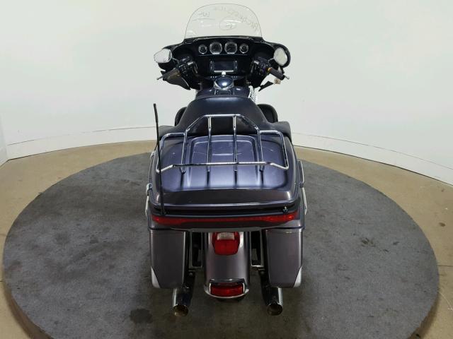 1HD1KEL14EB620182 - 2014 HARLEY-DAVIDSON FLHTK ELEC 银色 照片 9