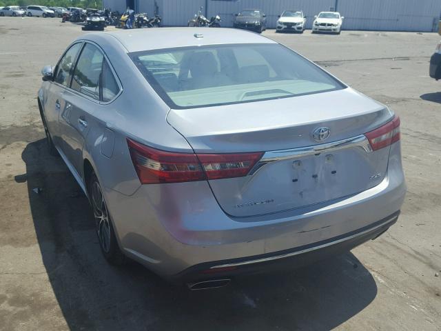 4T1BK1EB3JU268047 - 2018 TOYOTA AVALON XLE SILVER photo 3