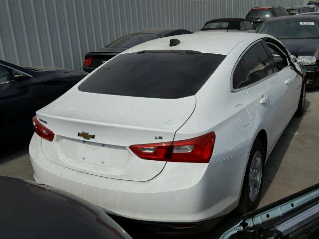 1G1ZB5ST1GF235075 - 2016 CHEVROLET MALIBU LS თეთრი ფოტო 4