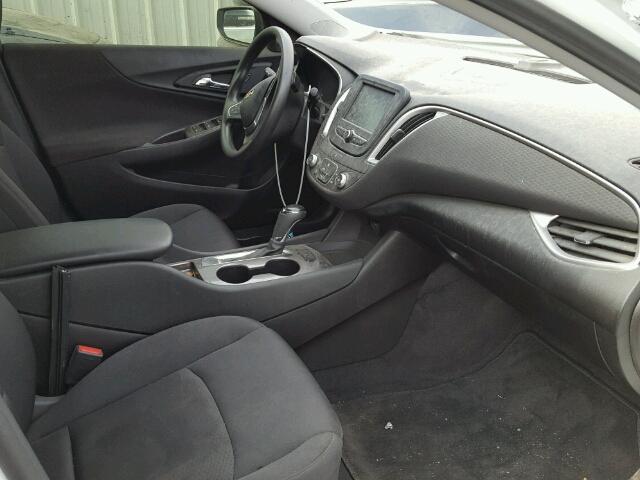 1G1ZB5ST1GF235075 - 2016 CHEVROLET MALIBU LS თეთრი ფოტო 5