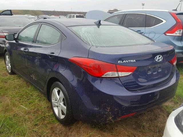 5NPDH4AE7DH296090 - 2013 HYUNDAI ELANTRA BLUE photo 3