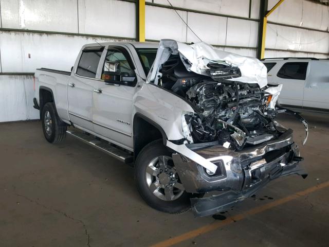 1GT42XEY2JF225568 - 2018 GMC SIERRA K35 WHITE photo 1