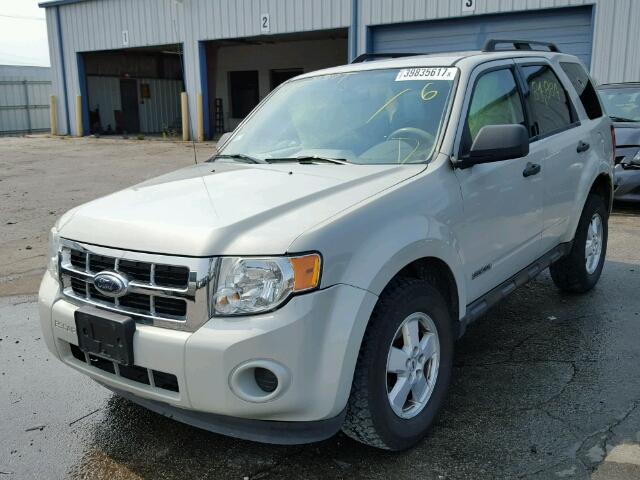 1FMCU02Z98KB77140 - 2008 FORD ESCAPE XLS WHITE photo 2