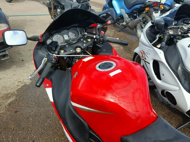 JS1GX72B4E2100500 - 2014 SUZUKI GSX1300 RA RED photo 5