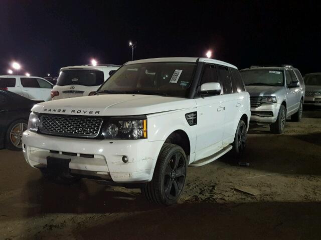 SALSK2D41DA782278 - 2013 LAND ROVER RANGE ROVE WHITE photo 2