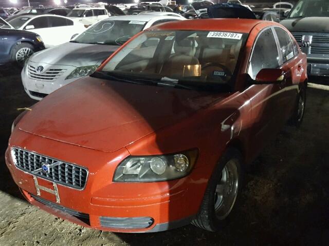 YV1MS382052050910 - 2005 VOLVO S40 2.4I RED photo 2