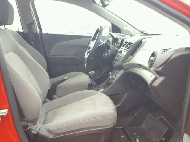 1G1JB5SH1C4198799 - 2012 CHEVROLET SONIC LS RED photo 5