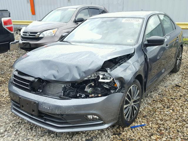 3VWD17AJ5GM414216 - 2016 VOLKSWAGEN JETTA SPOR GRAY photo 2