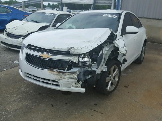 1G1PG5SC8C7410175 - 2012 CHEVROLET CRUZE LT WHITE photo 2