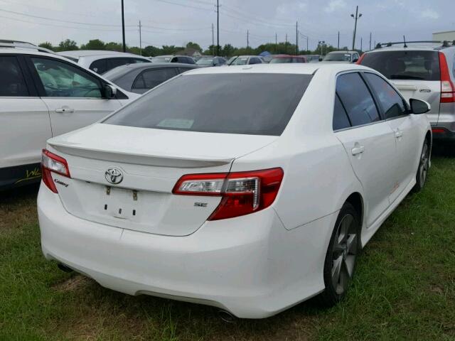 4T1BK1FK2CU510456 - 2012 TOYOTA CAMRY SE WHITE photo 4