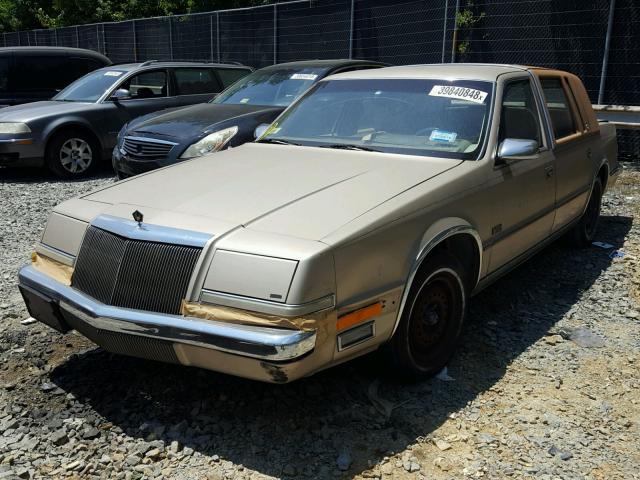 1C3XV56L9PD102452 - 1993 CHRYSLER IMPERIAL ბეჟი ფოტო 2