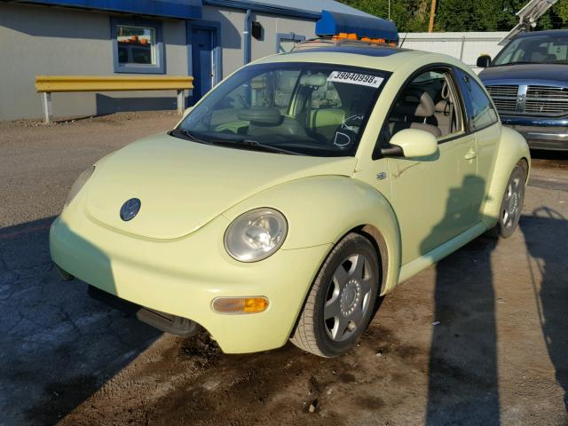 3VWCB21C91M464685 - 2001 VOLKSWAGEN NEW BEETLE 绿色 照片 2