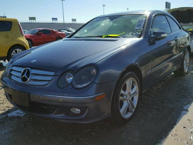 WDBTJ56H77F207351 - 2007 MERCEDES-BENZ CLK BLUE photo 2