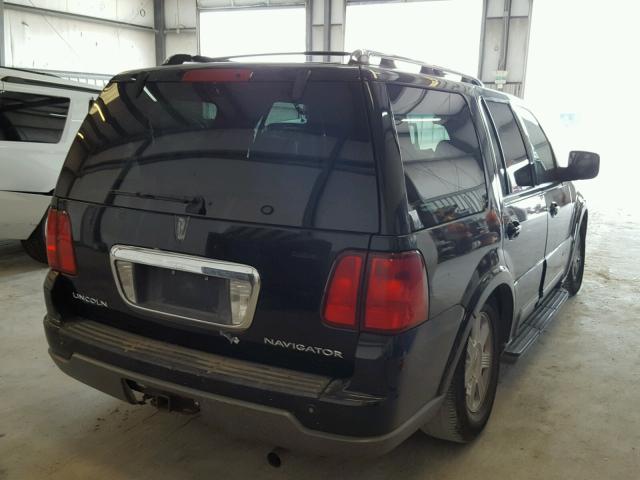 5LMFU27R04LJ27584 - 2004 LINCOLN NAVIGATOR BLACK photo 4