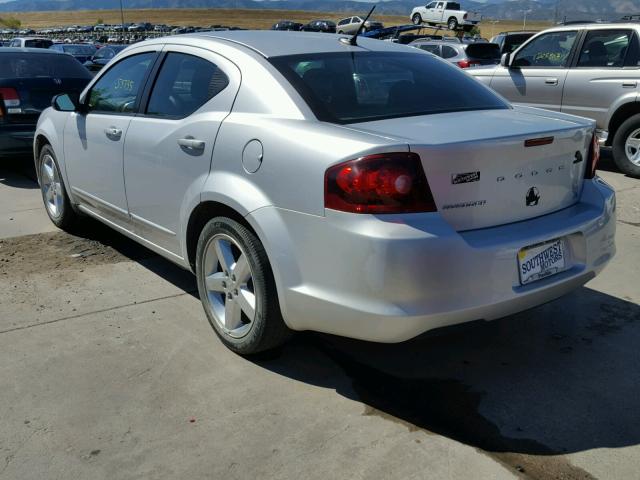 1C3CDZABXCN322937 - 2012 DODGE AVENGER SE SILVER photo 3