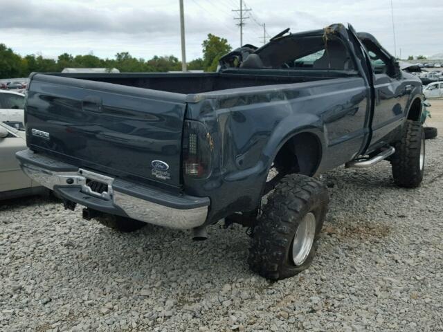 1FTNF21L84EC52855 - 2004 FORD F250 GREEN photo 4