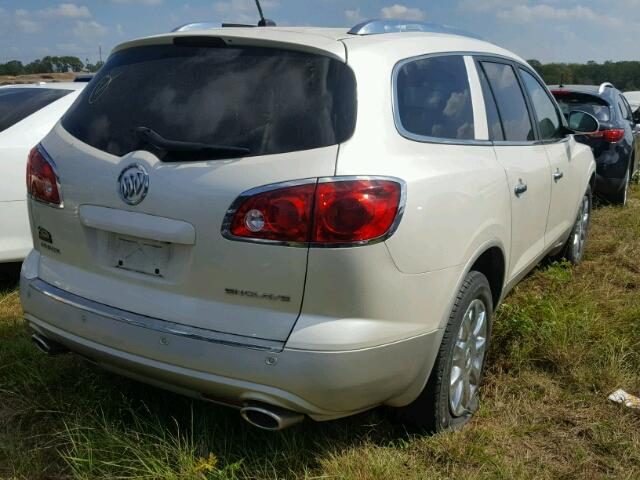 5GAKRCED8CJ420794 - 2012 BUICK ENCLAVE WHITE photo 4