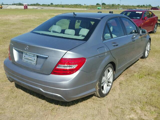 WDDGF4HB5EG257105 - 2014 MERCEDES-BENZ C250 GRAY photo 4