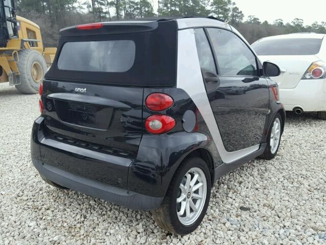 WMEEK31X19K209070 - 2009 SMART FORTWO PAS BLACK photo 4