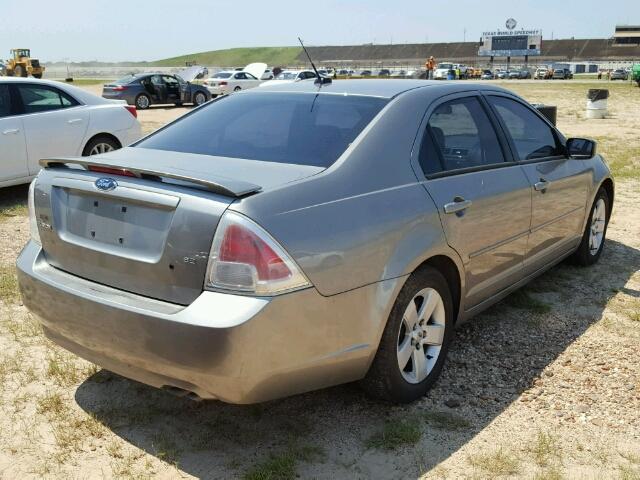 3FAHP07Z78R136680 - 2008 FORD FUSION SILVER photo 4