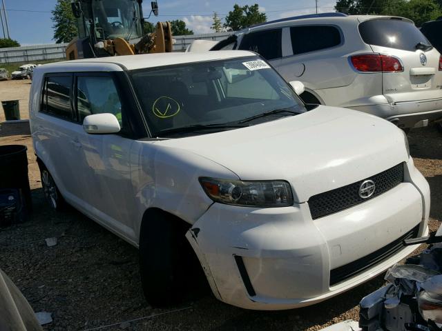 JTLZE4FE4A1107023 - 2010 TOYOTA SCION XB Weiß Foto 1