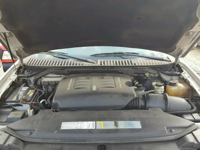 5LMFU28R03LJ10300 - 2003 LINCOLN NAVIGATOR 棕色 照片 7